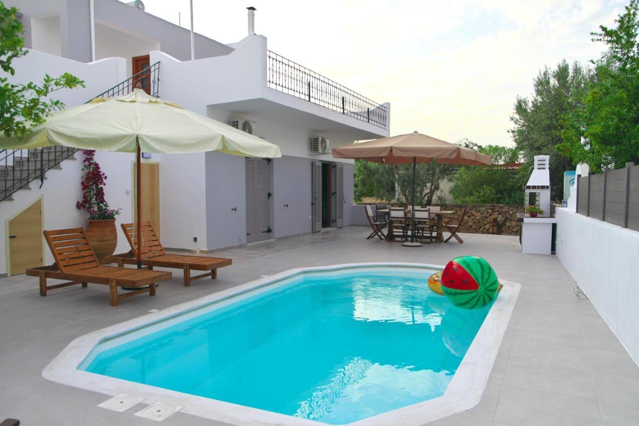 Giovana'S Pool House Aegina Kültér fotó