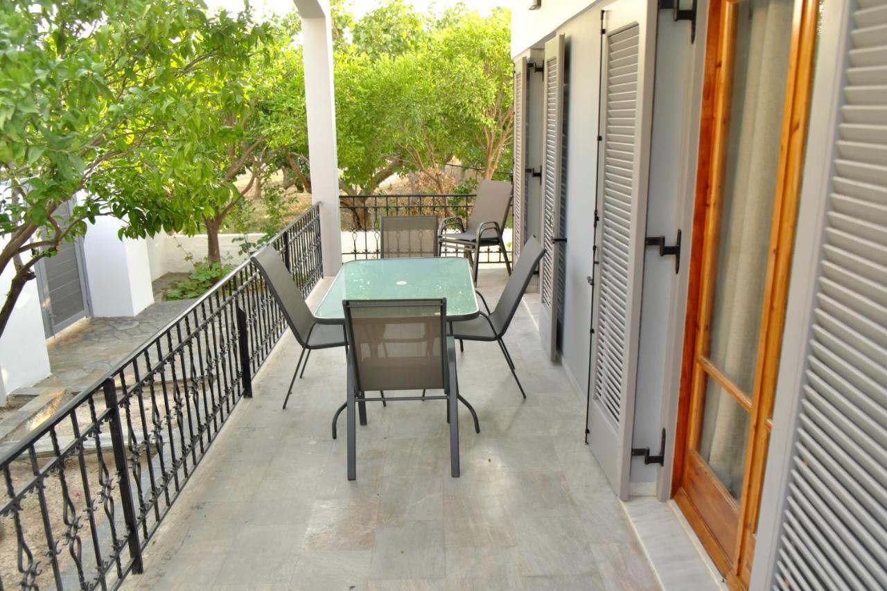 Giovana'S Pool House Aegina Kültér fotó